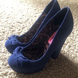Blue Betsey Johnson 5" heels